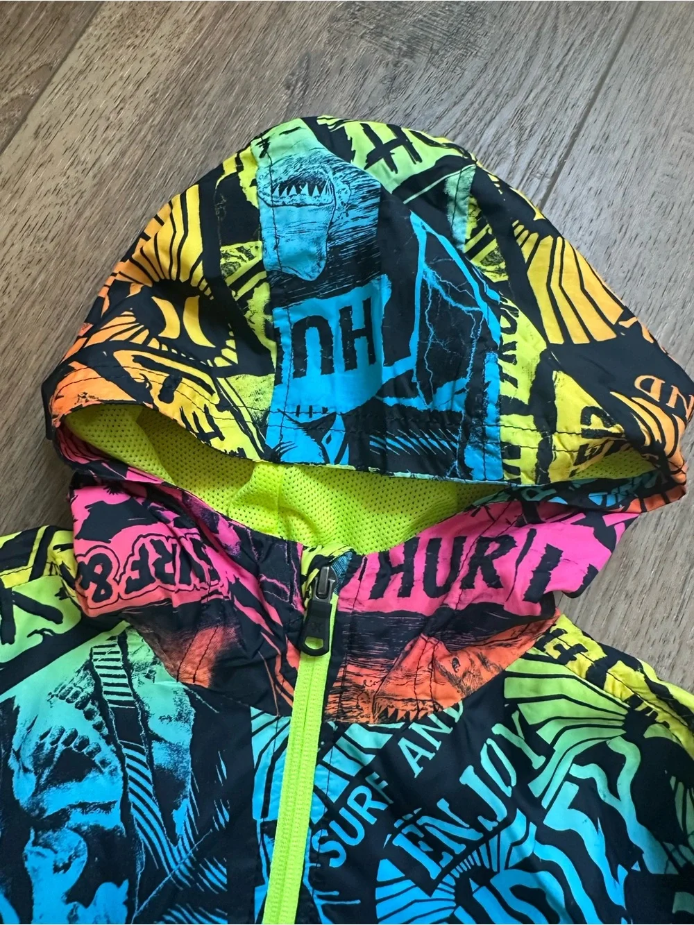 Hurley Boy's Windbreaker Jacket, Full Zip, Graffiti, Pockets, Lightweight S 8/10